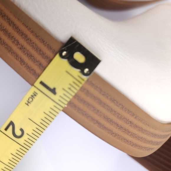 Crown Ivy Cream Chunk Heel Mini Platform Mule Clogs Sz 9m - Picture 8 of 9